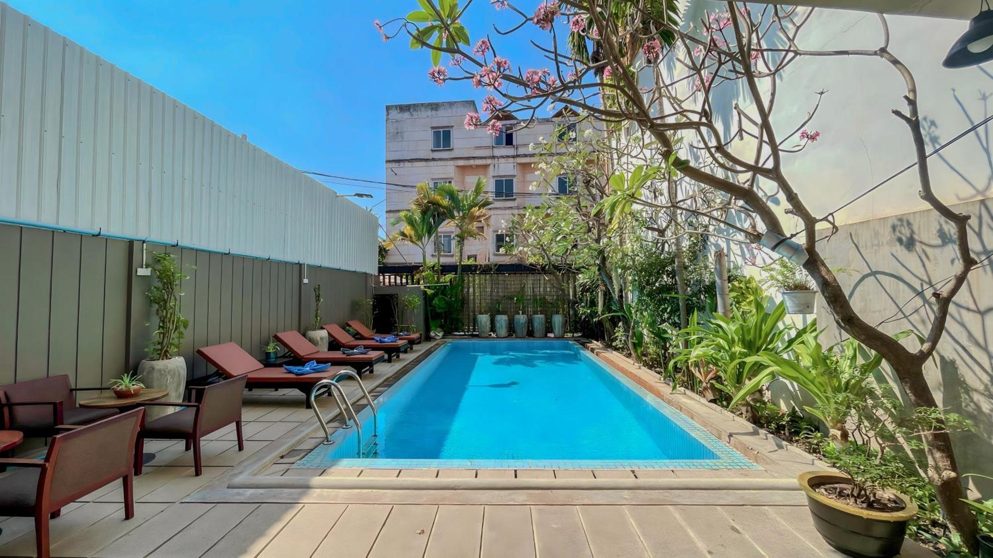Dusit Hotel Siem Reap Bagian luar foto